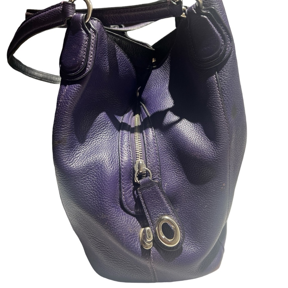 Purple leather Coach Edie shoulder bag featuring silver-tone hardware. - Picture 6 of 10